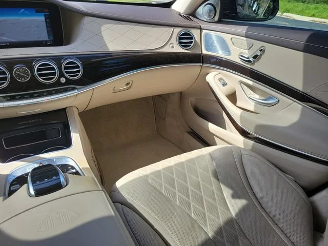 Used 2018 Magnetite Black Mercedes-Benz Maybach S 560 image 27