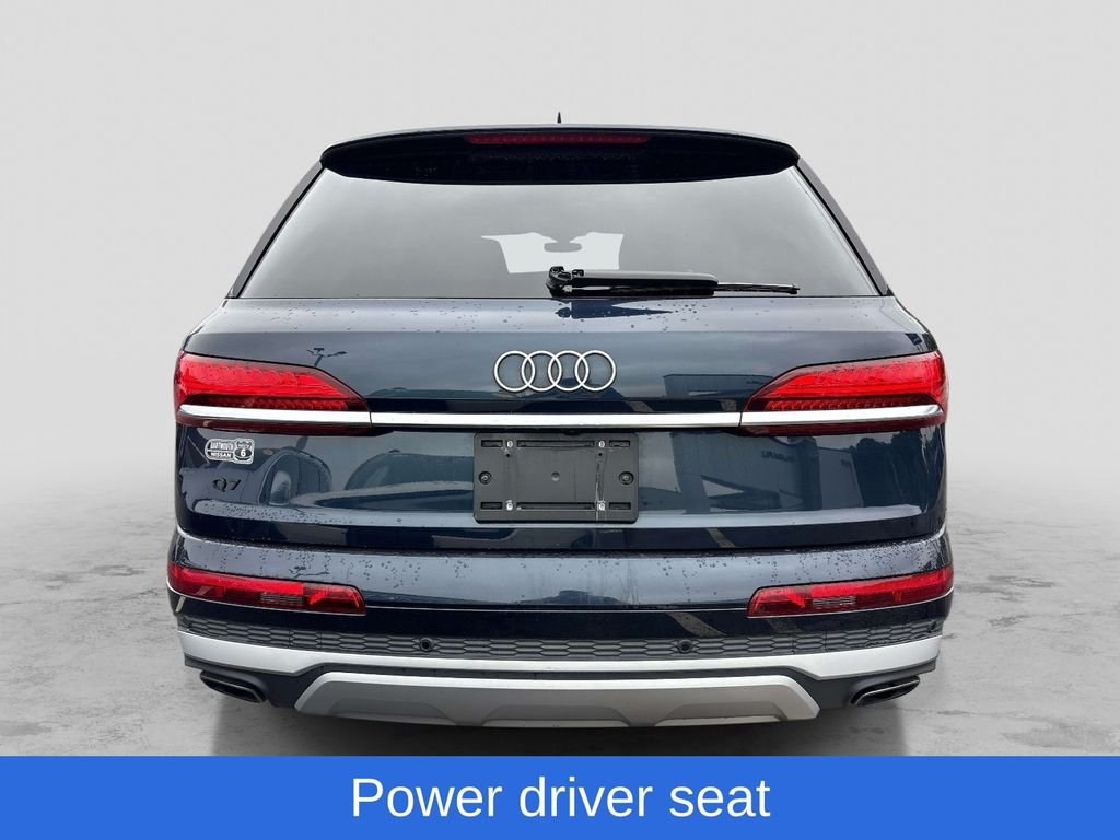 Used 2025  Audi 55 Premium Plus image 4