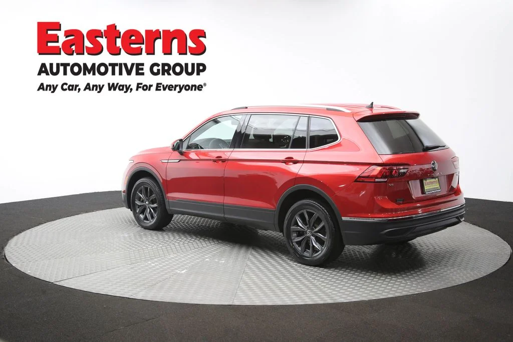 Used 2023 Red Volkswagen 2.0T SE image 61
