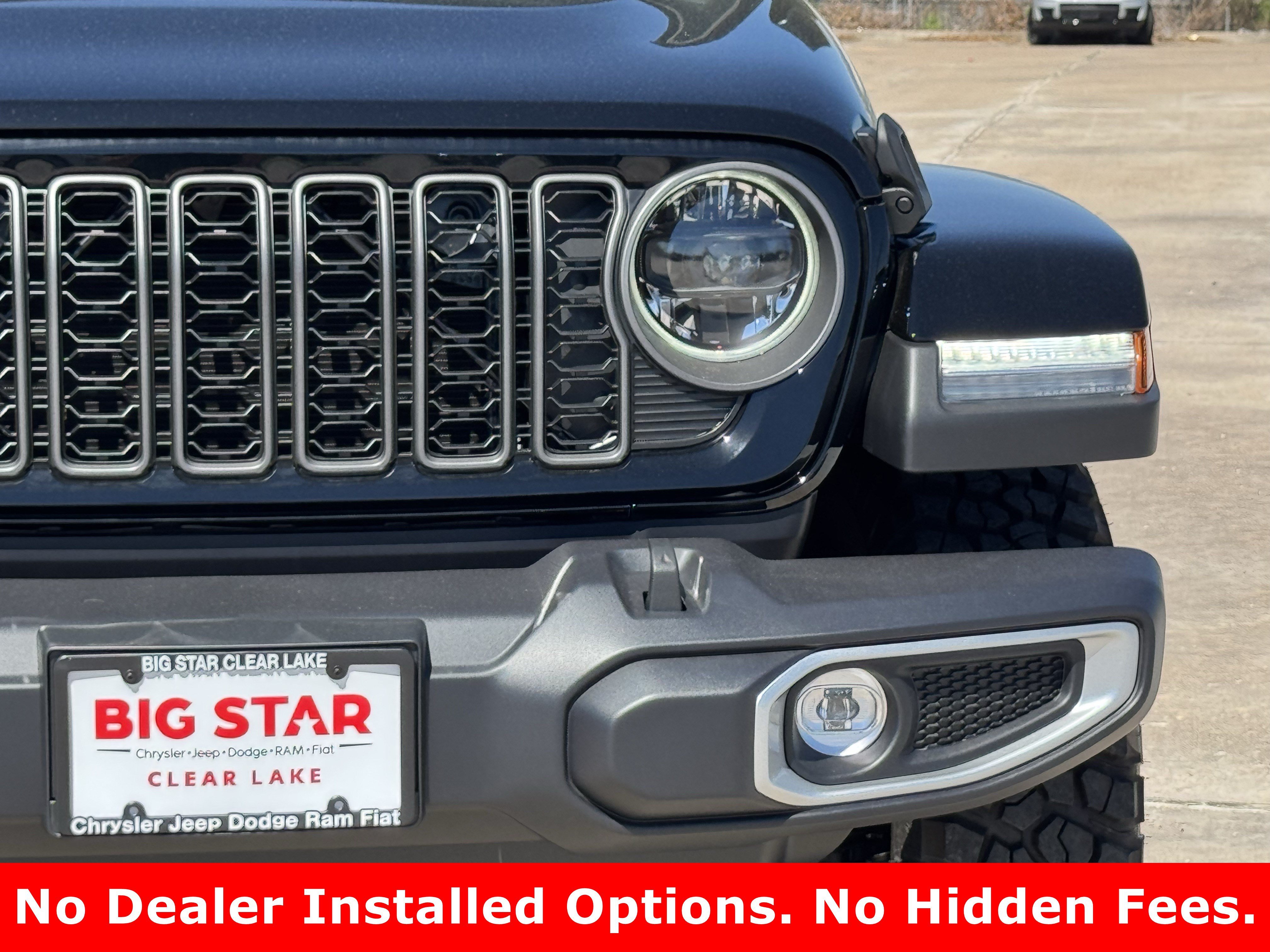 New 2026 Black Clear-Coat Exterior Paint Jeep Texas Trail image 4