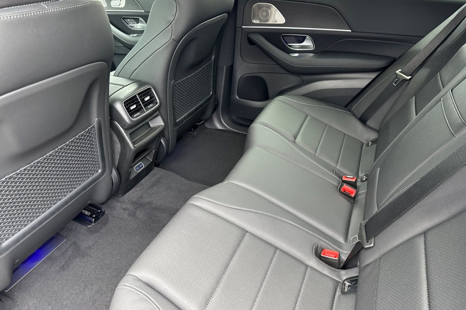 New 2026 Polar White Mercedes-Benz GLE 350 image 10