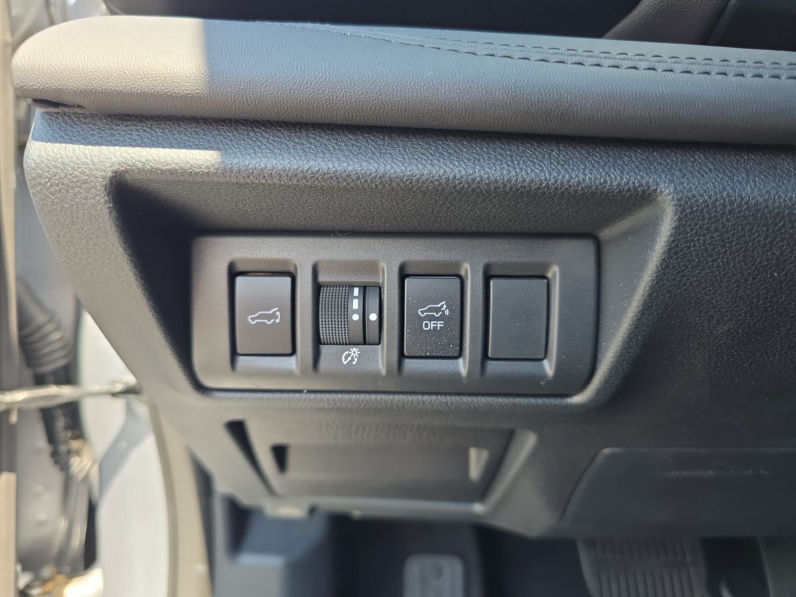 Used 2025 Silver Subaru Wilderness image 23
