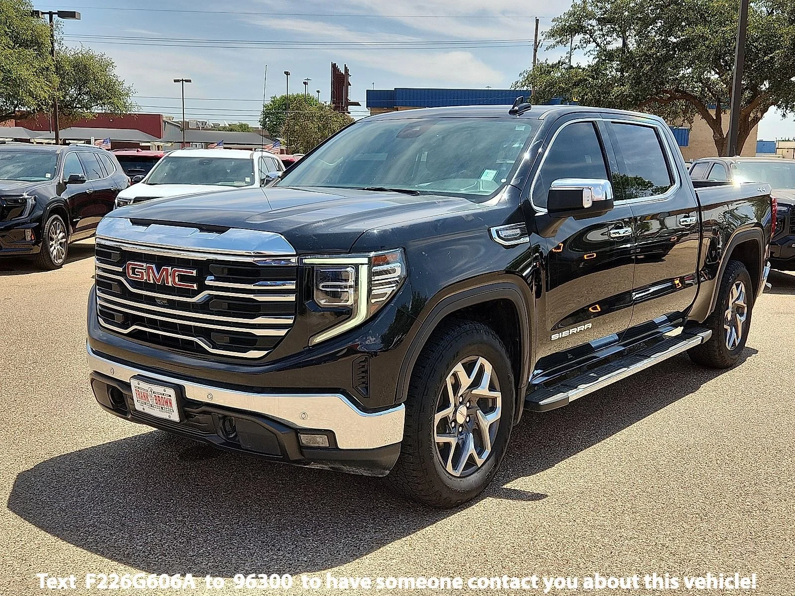 2024 GMC Sierra 4WD Crew Cab Short Box SLT's photo