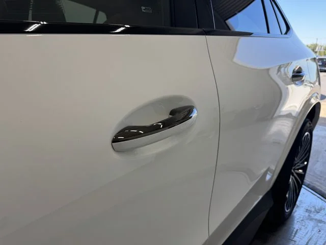 New 2027 Polar White Mercedes-Benz GLC 300 image 36