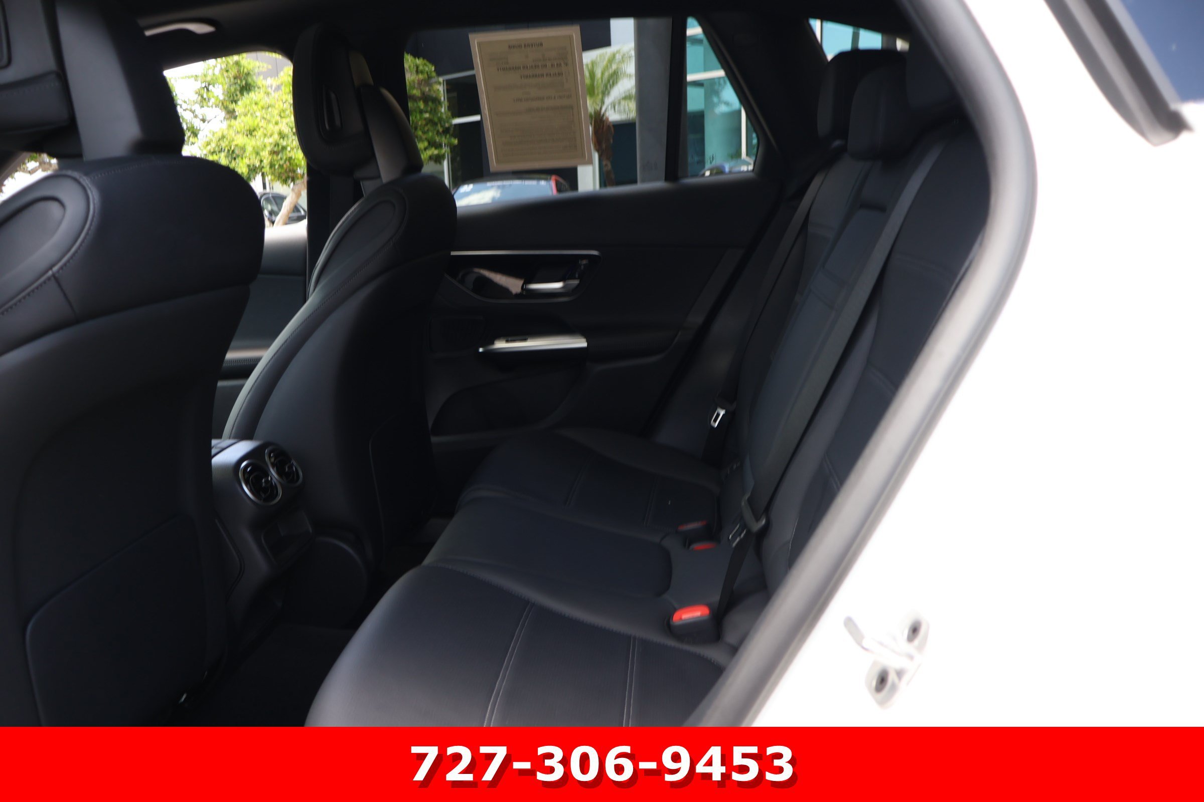 Certified Used 2025 Polar White Mercedes-Benz GLC 300 image 18