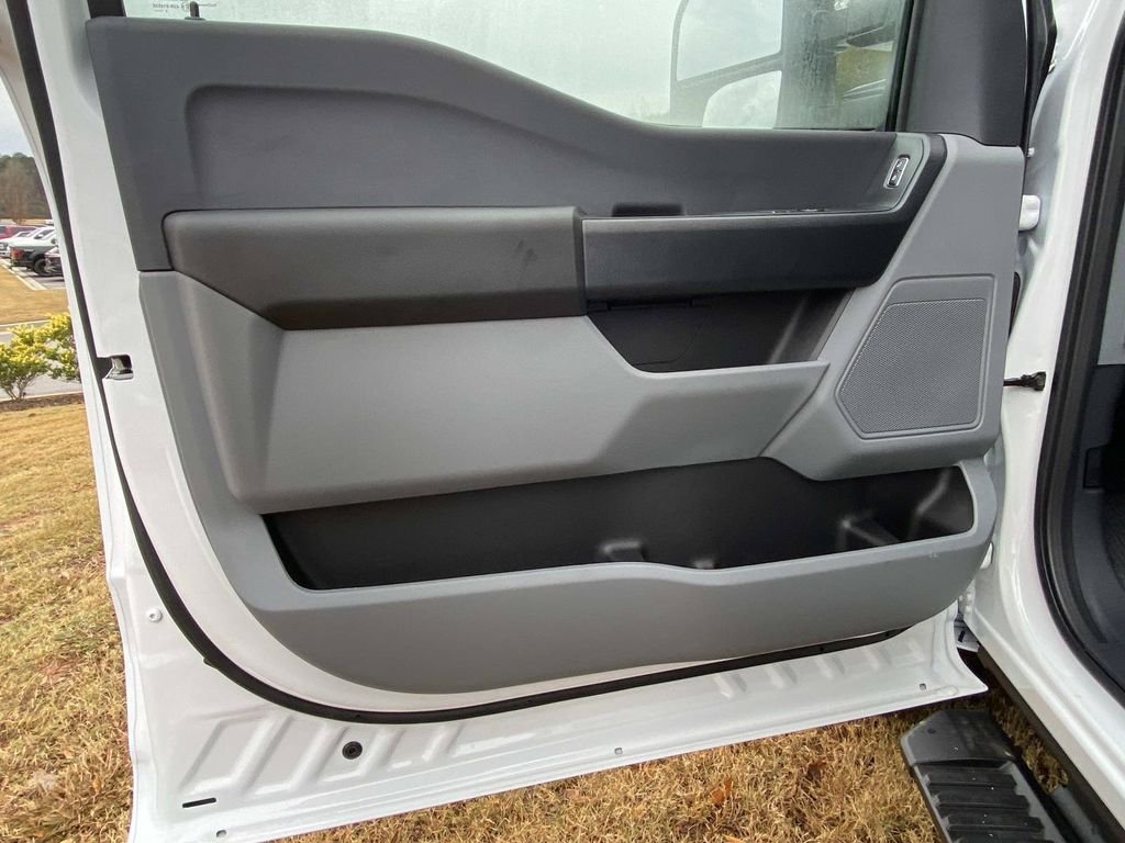 New 2026 Oxford White Ford F-350® XL image 12