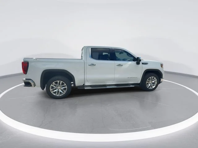 Used 2021 White GMC SLT image 9