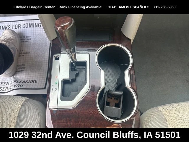 Used 2014 Silver Toyota XLE image 18