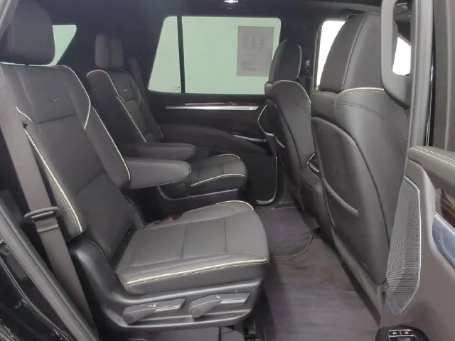 Used 2026  Cadillac Luxury image 44