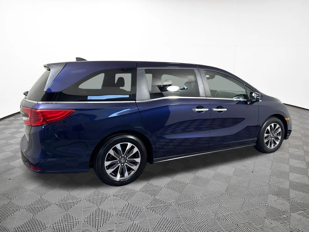 2023 Honda Odyssey EX-L - Photo 9