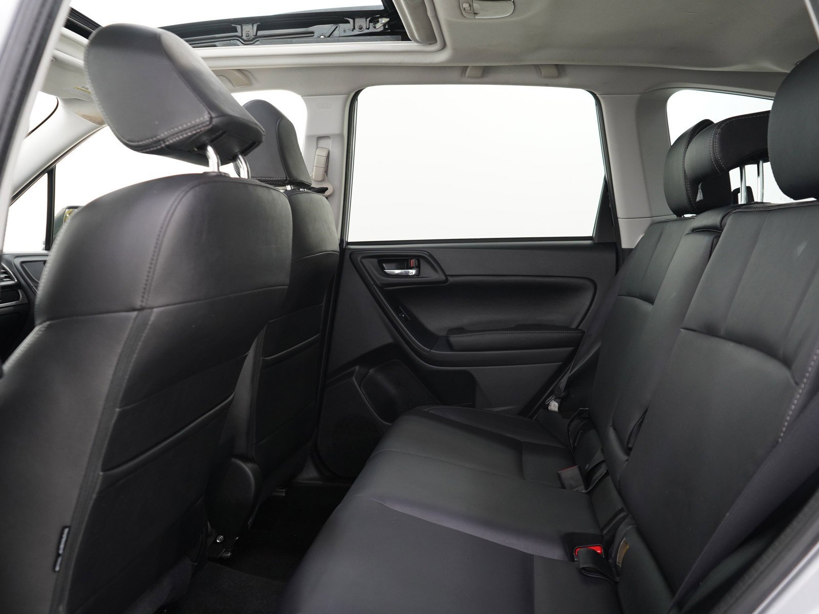 Used 2017 Ice Silver Metallic Subaru 2.5i Limited image 19