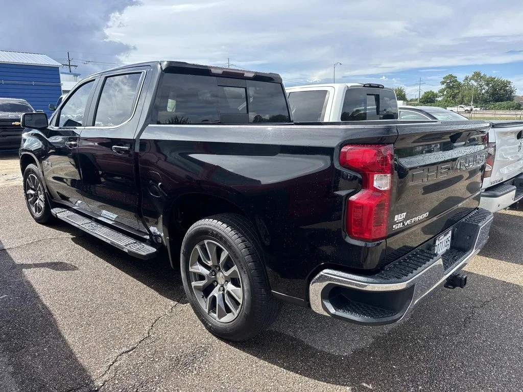 Certified Used 2020 Black Chevrolet LT image 9