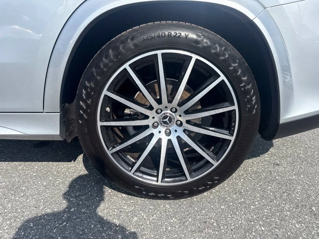 Used 2022  Mercedes-Benz GLS 450 image 27