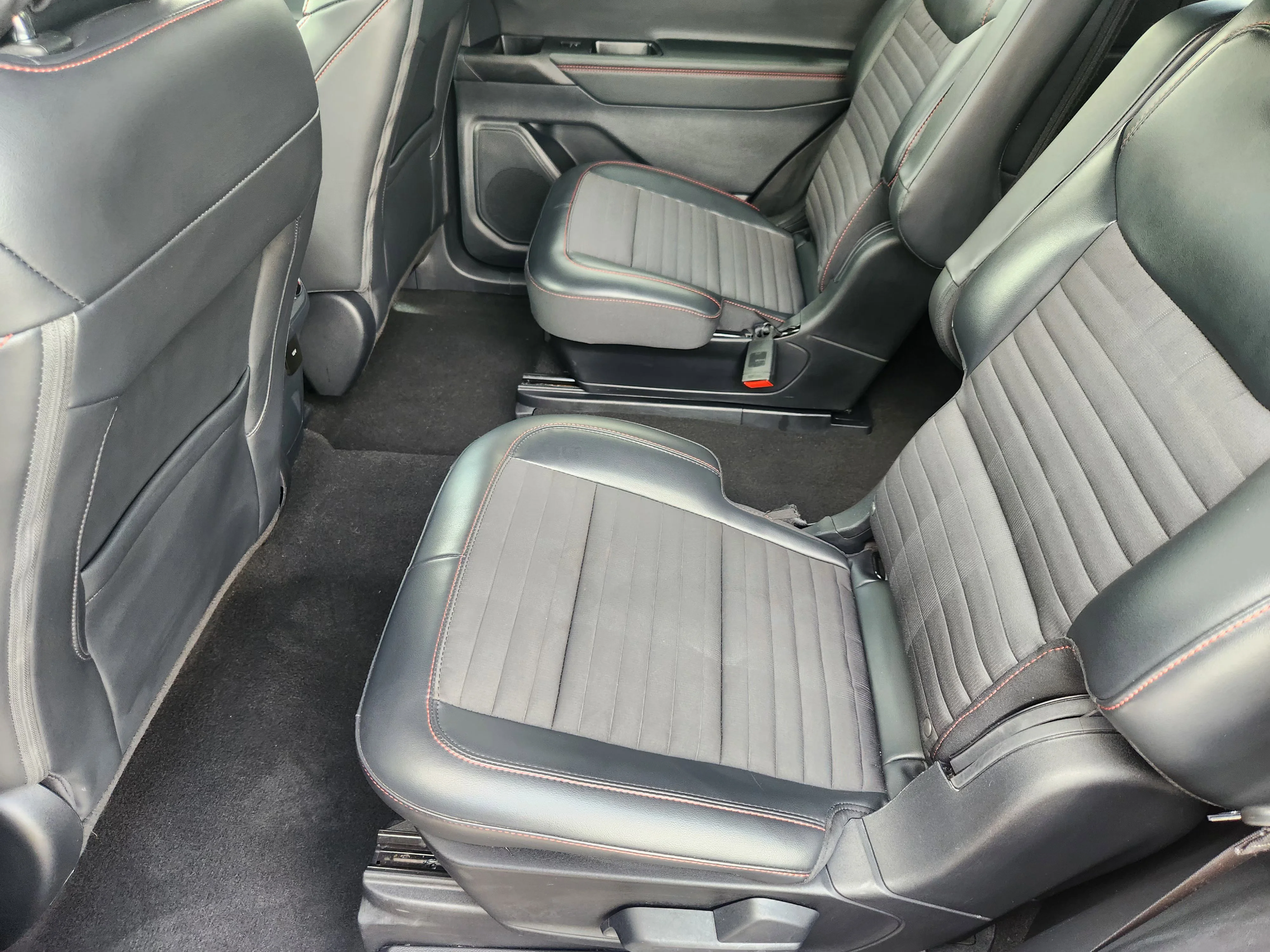 Used 2025  Ford ST-Line image 30