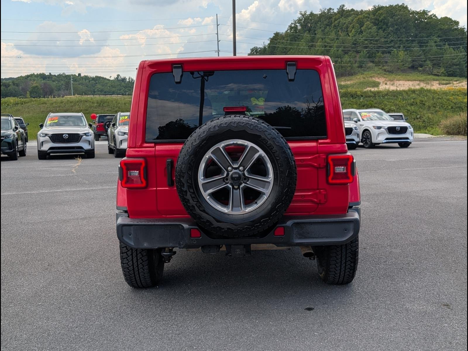 2020 Jeep Wrangler Unlimited Sahara - Photo 6