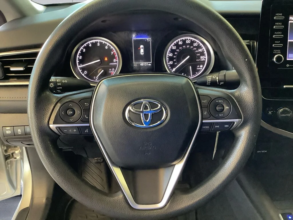 Used 2023 Silver Toyota LE image 9