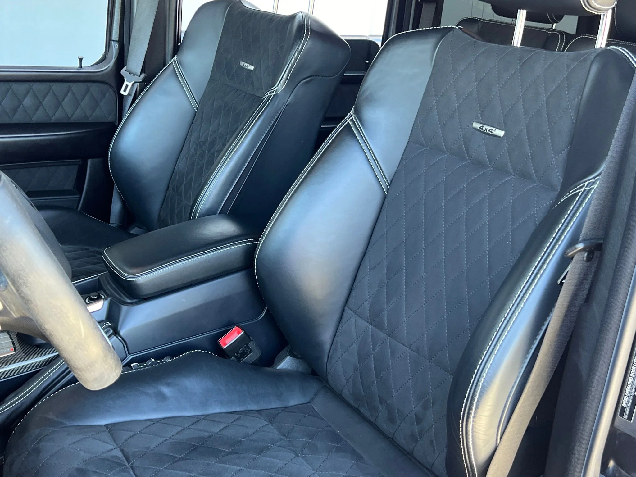 Used 2018 Black Mercedes-Benz G 550 Squared image 21