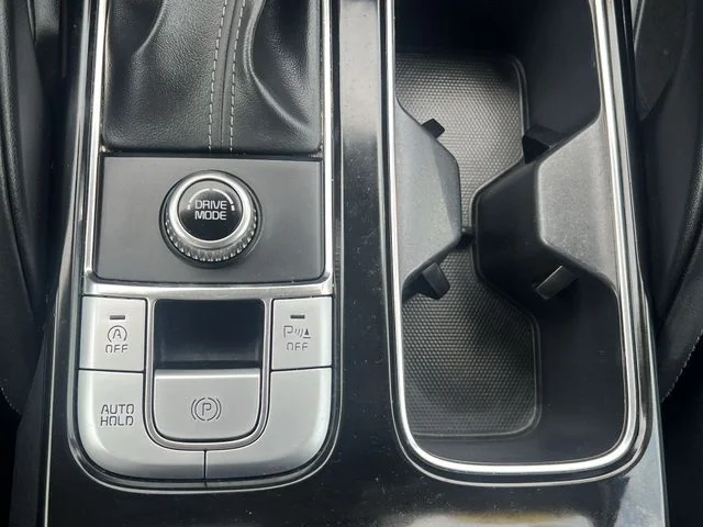 Used 2021 Green Kia EX image 26