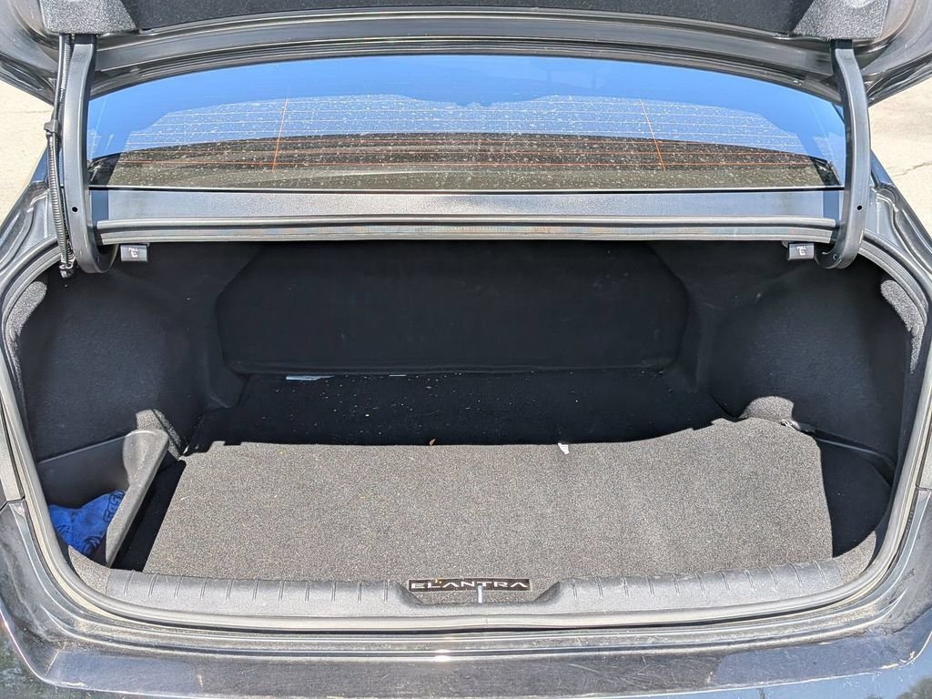 Used 2024 Black Hyundai Blue image 28