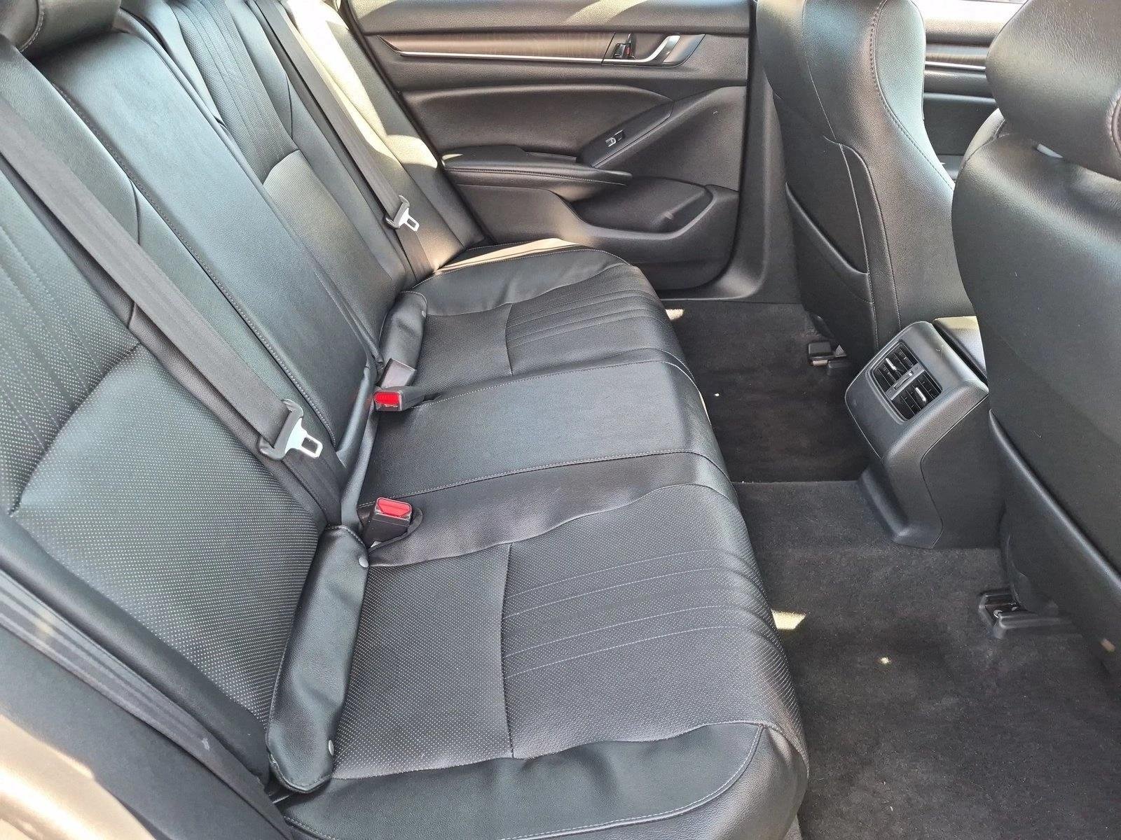 Used 2019 Black Honda EX-L 2.0T image 19