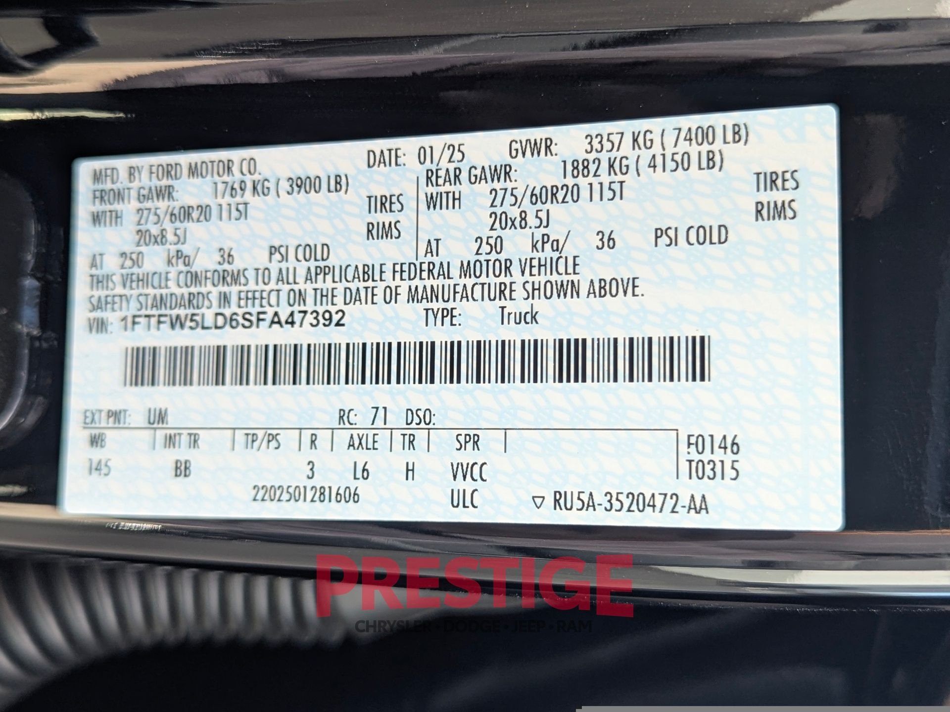 Used 2025 Black Ford Lariat image 41