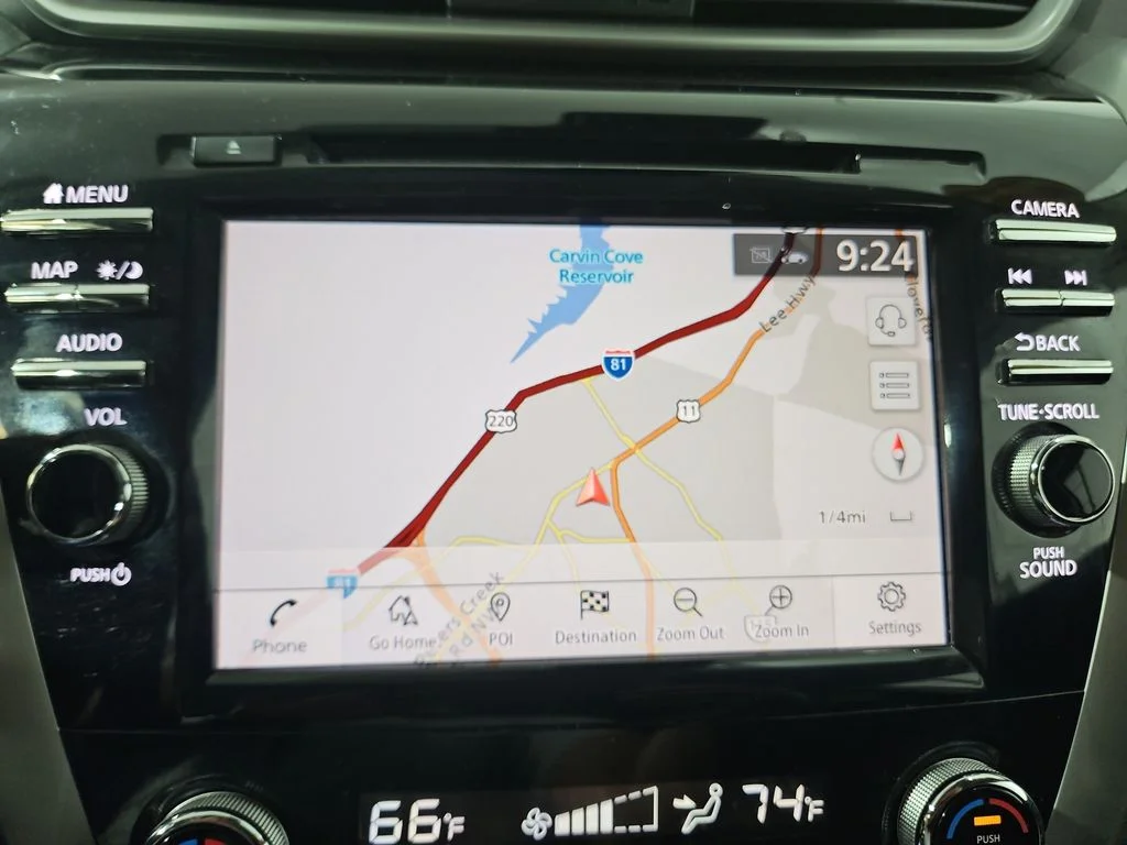 Used 2021 Scarlet Nissan Platinum image 20