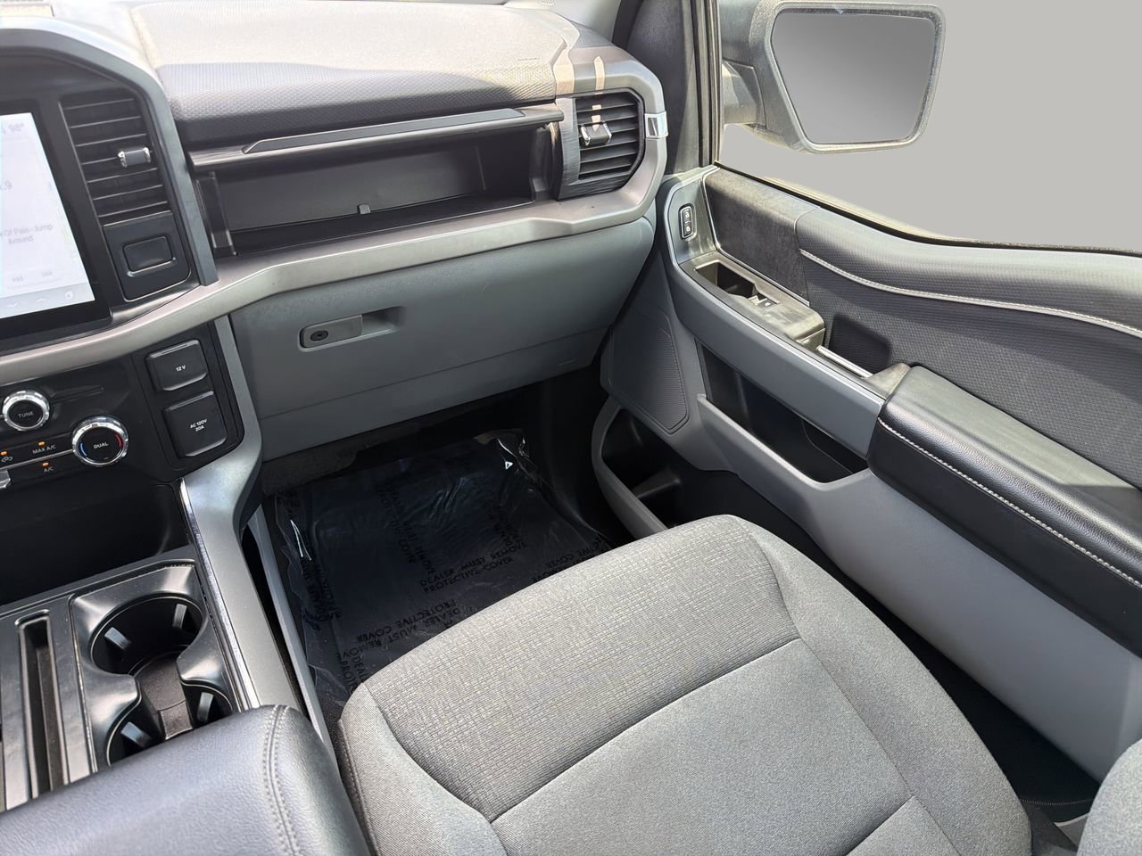 Used 2024 Gray Metallic Ford XLT image 14