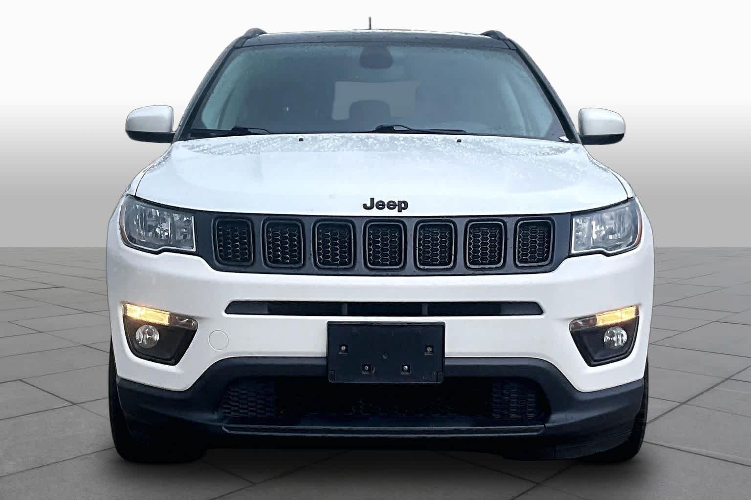 Used 2021 White Clearcoat Jeep Altitude image 4