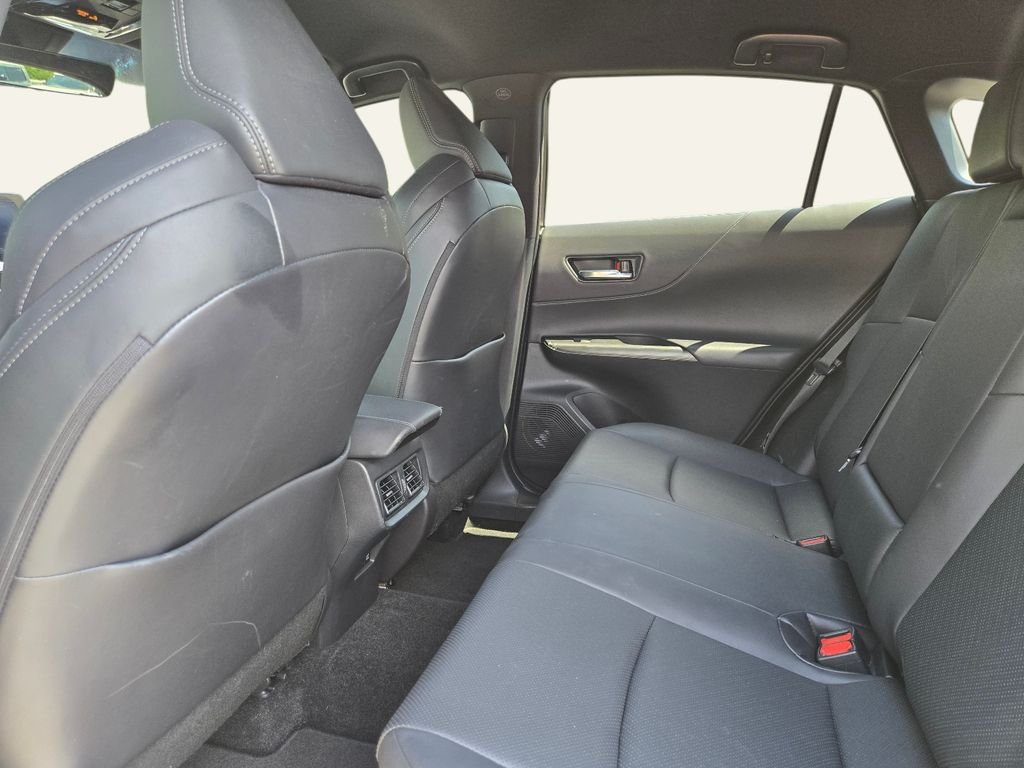 Used 2021 White Toyota XLE image 13