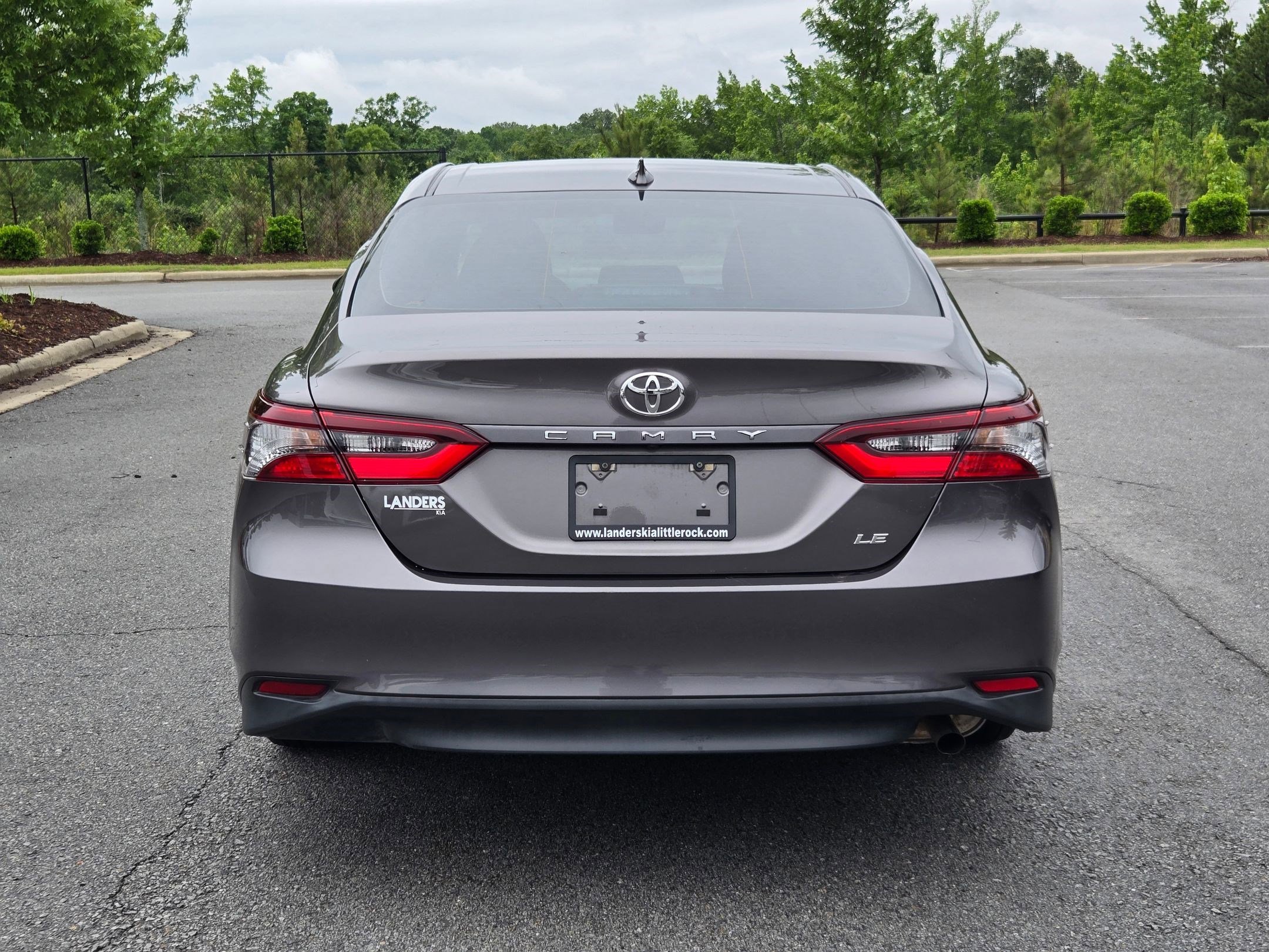 Used 2022 PREDAWN GRAY MI Toyota LE image 6