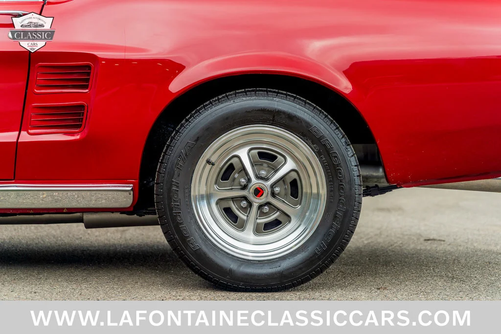 Used 1967 Red Ford GT image 36