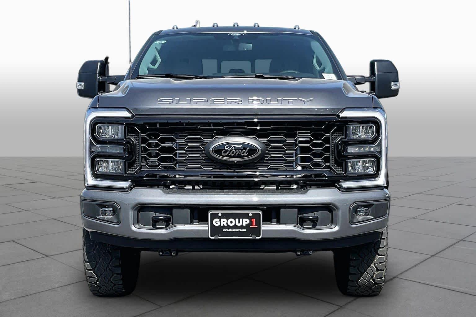 New 2026 Carbonized Gray Metallic Ford F-250® XLT image 3