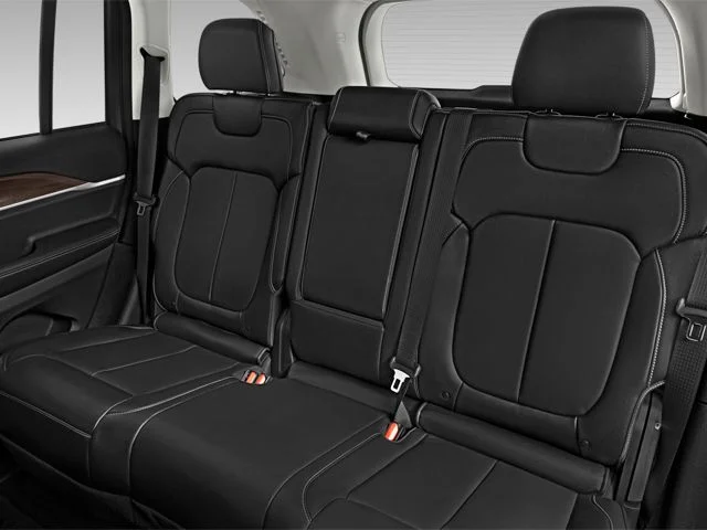 Used 2024 Bright White Clearcoat Jeep Limited image 11