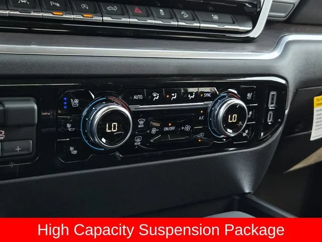 2026 GMC Sierra 1500 SLT - Photo 19