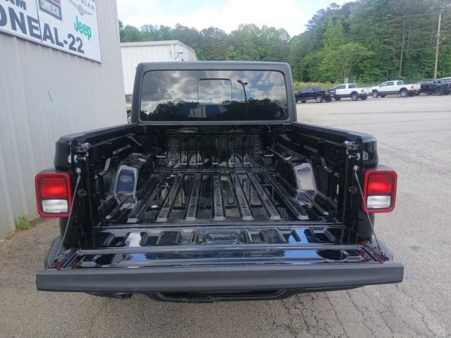 Used 2023 Black Jeep Sport image 5