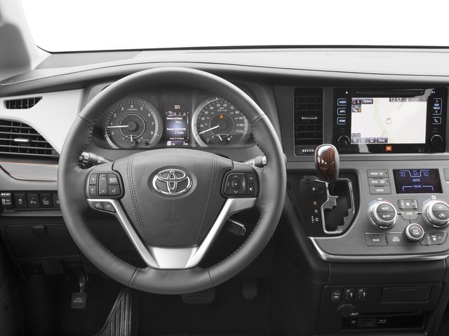 Used 2016 Silver Sky Metallic Toyota XLE image 7