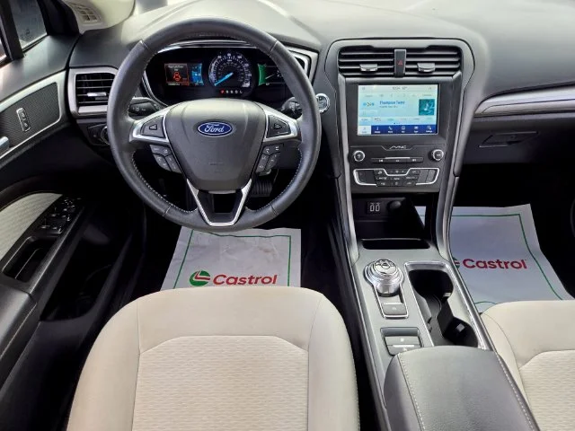 Used 2020 Black Ford SE image 13