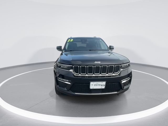 Used 2023 Black Jeep Limited image 3
