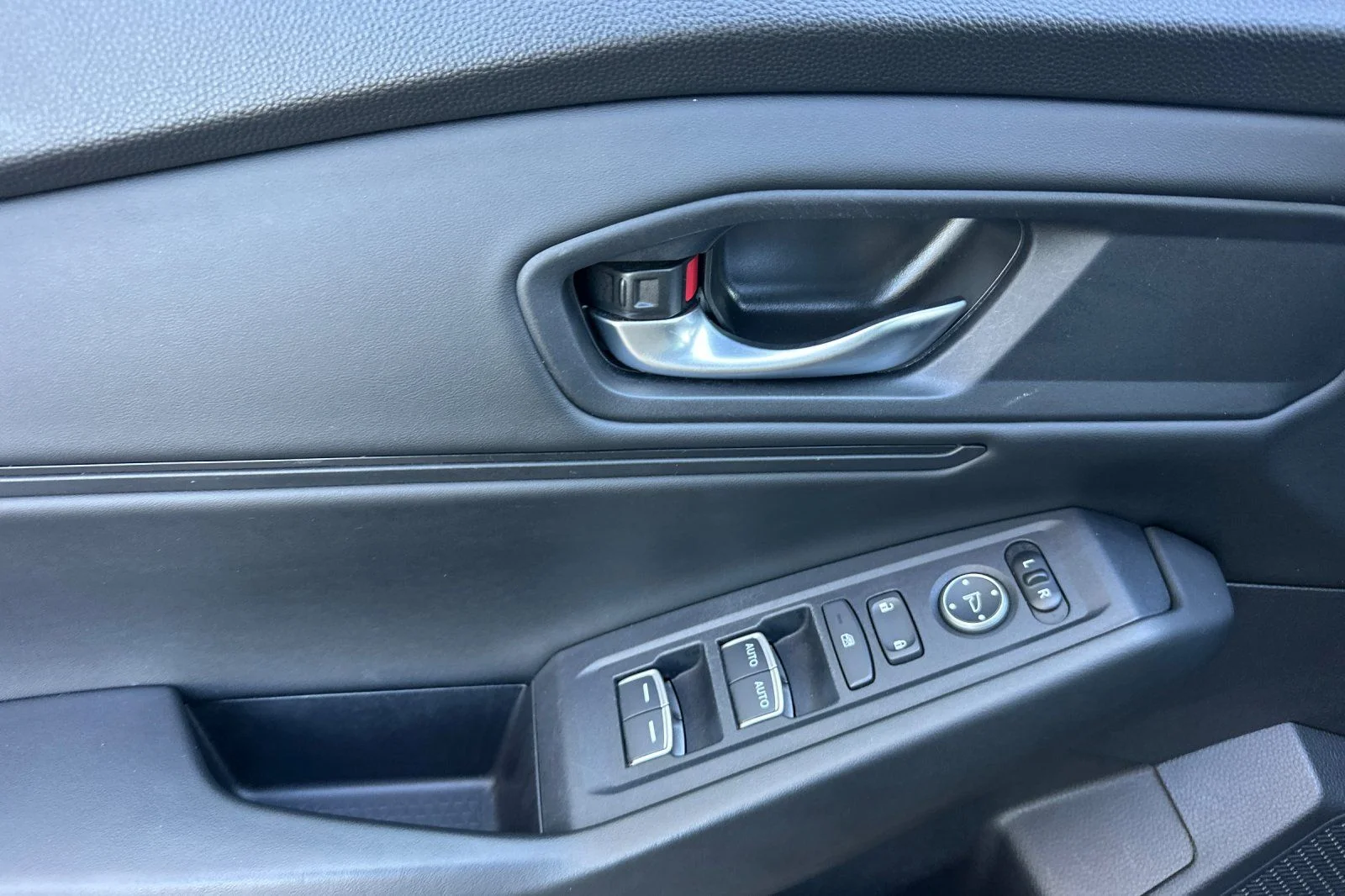 Used 2024 Gray Honda EX image 11
