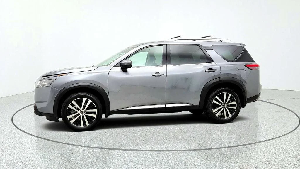 Used 2024 Boulder Gray Pearl Nissan Platinum 4WD image 8