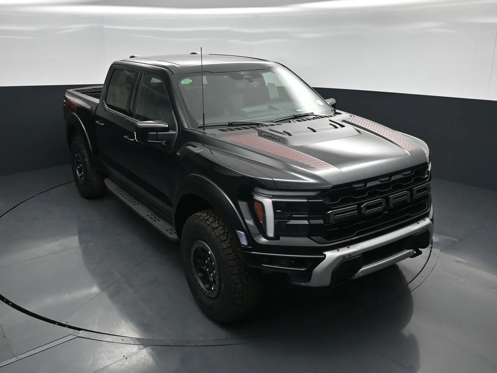 New 2026 Agate Black Metallic Ford Raptor image 38