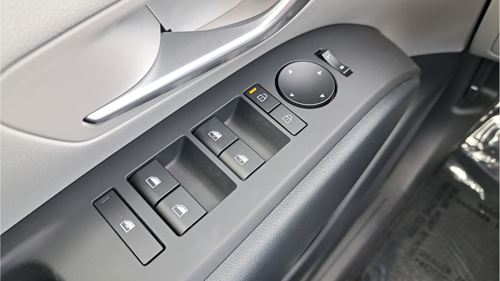 New 2026 Gray Hyundai SEL Convenience image 25