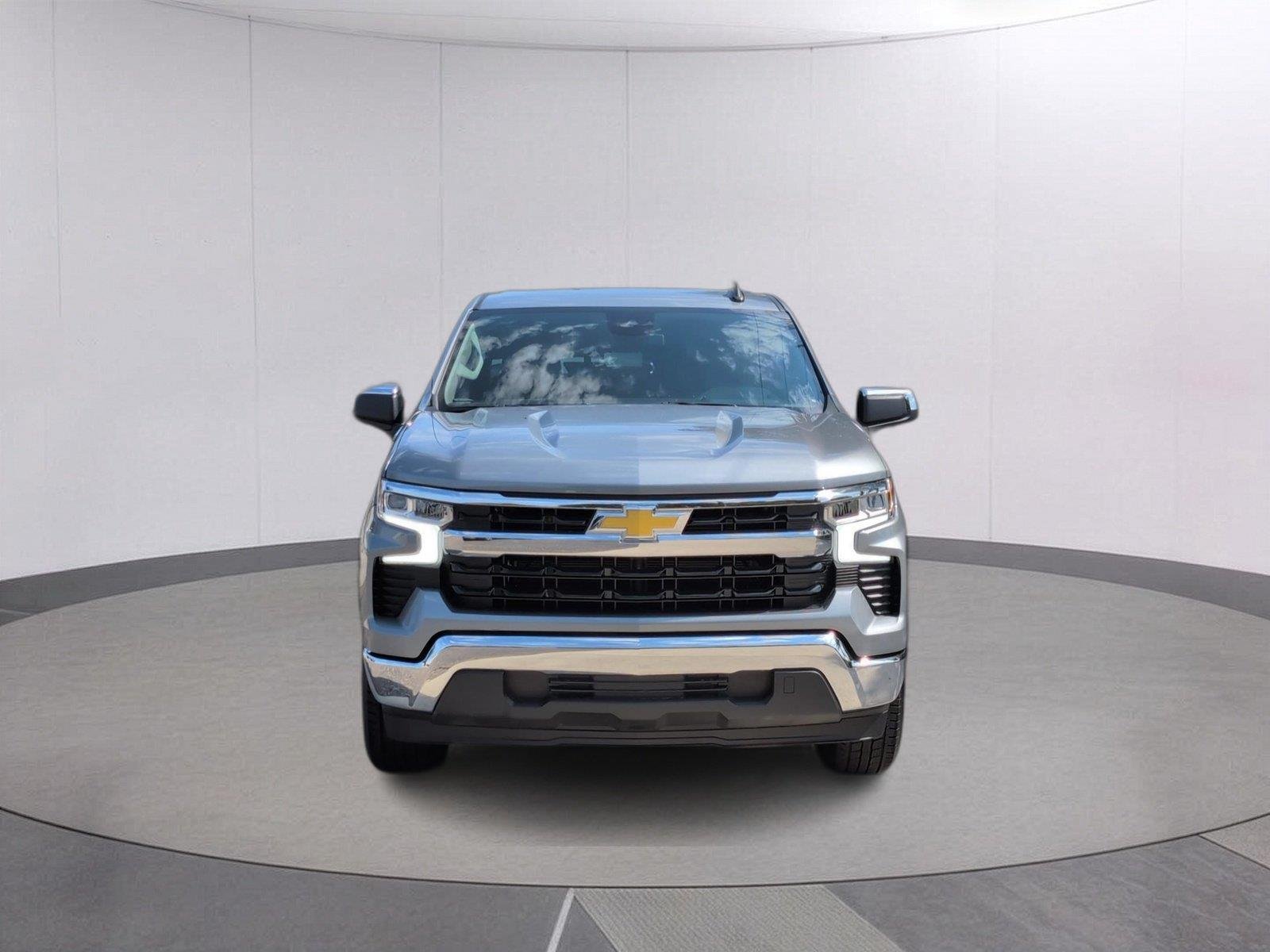New 2026 Sterling Gray Metallic Chevrolet LT image 9