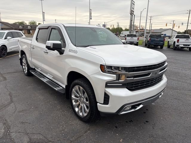 Used 2020 Iridescent Pearl Tricoat Chevrolet High Country image 10