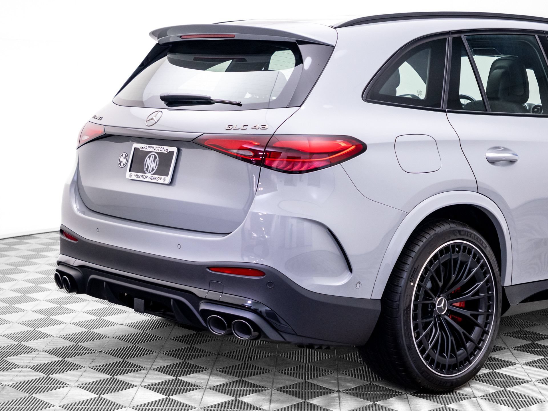 New 2026 MANUFAKTUR Alpine Grey Mercedes-Benz GLC 43 AMG® image 74