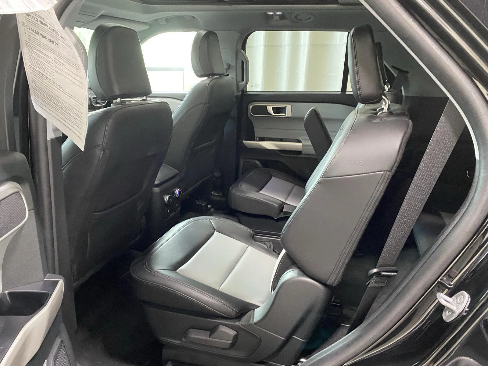 Used 2023 Black Metallic Ford XLT image 16