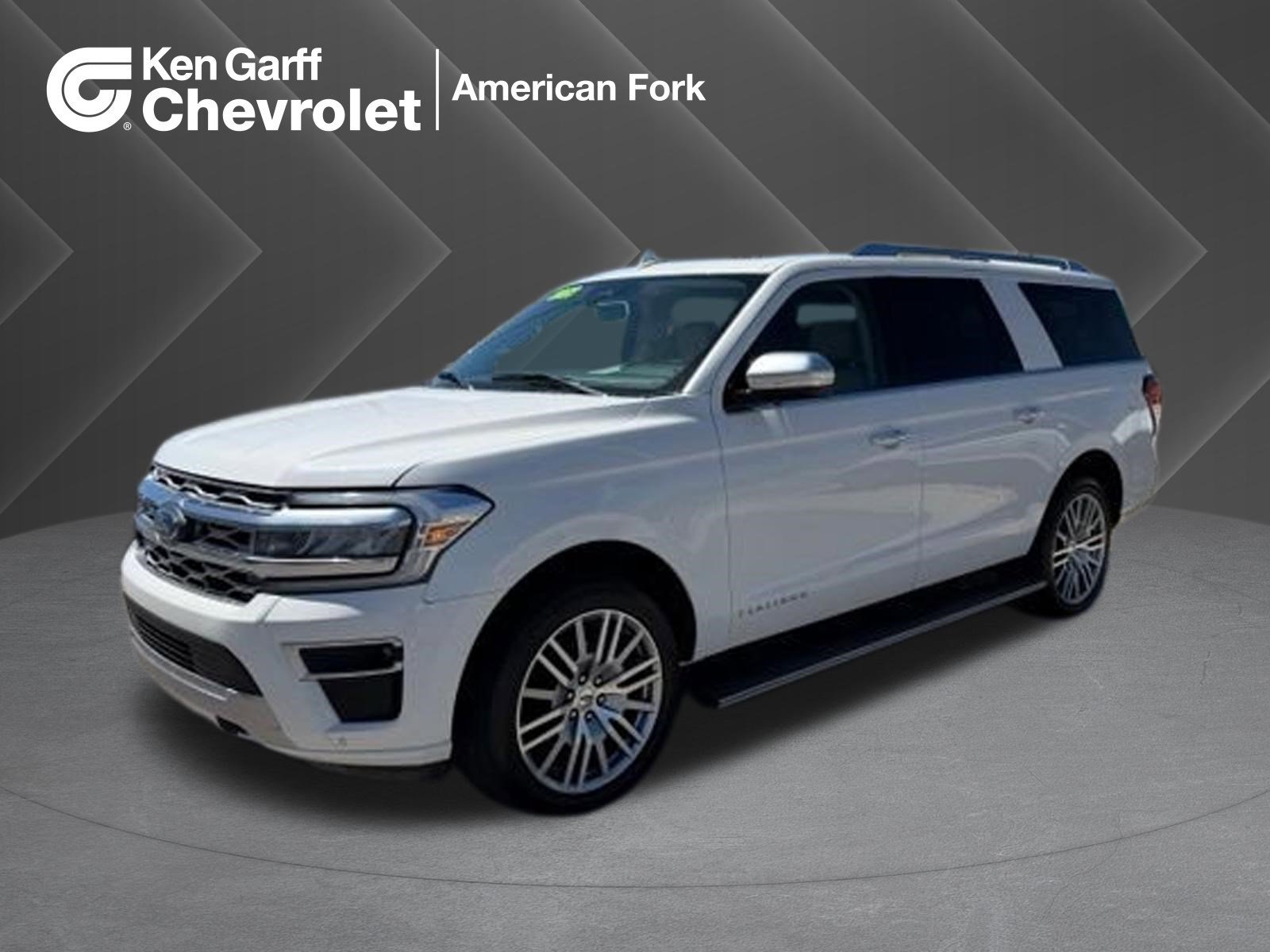 Used 2023 Star White Metallic Tri-Coat Ford Platinum image 1