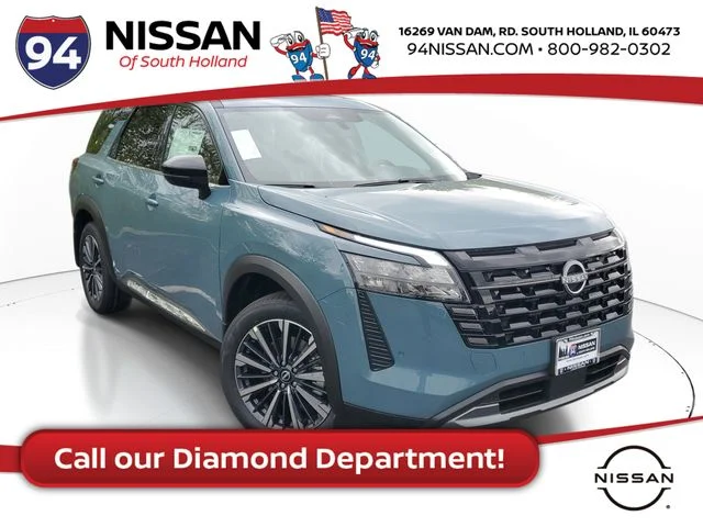2026 Nissan Pathfinder Platinum 4WD's photo