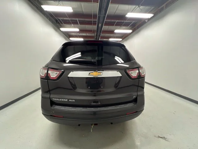 Used 2017 TUNGSTEN METALLIC Chevrolet LT image 3