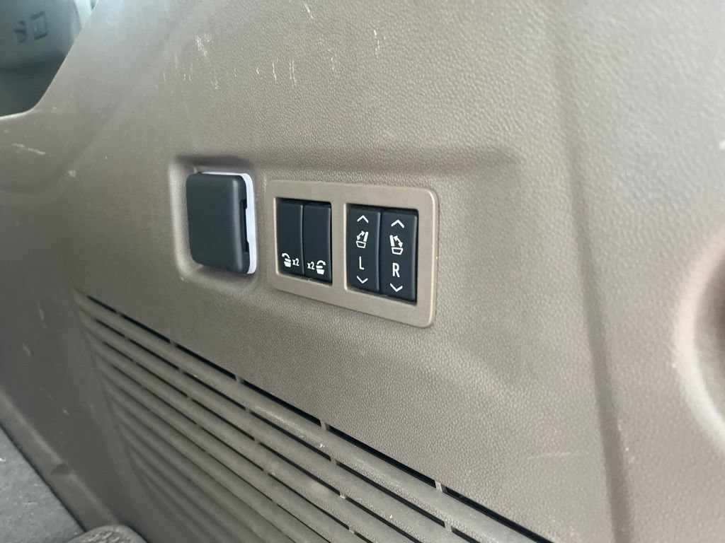 2021 GMC Yukon XL Denali - Photo 25